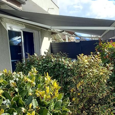 Apartamento A l instant présent Brison-Saint-Innocent Exterior foto